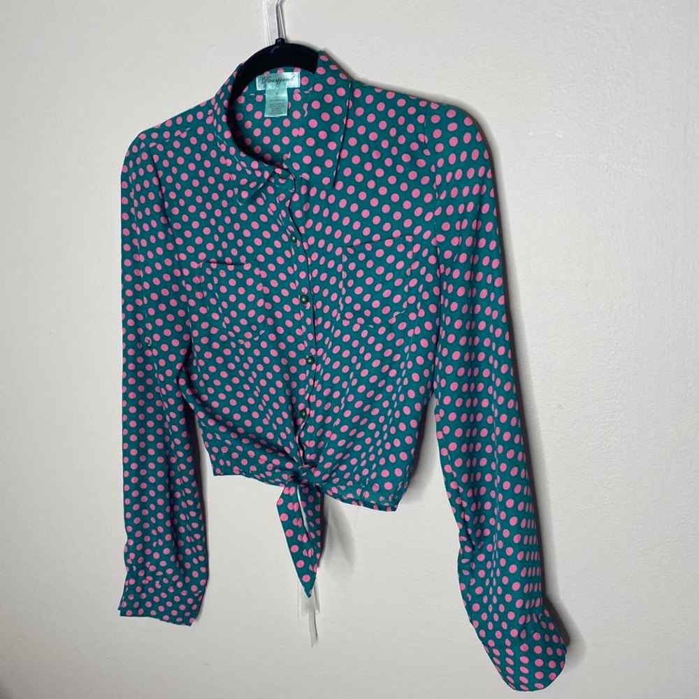 Diva Apparel Pink/Green Polka Dot Cropped Pinup Button-Up Blouse, Size S.